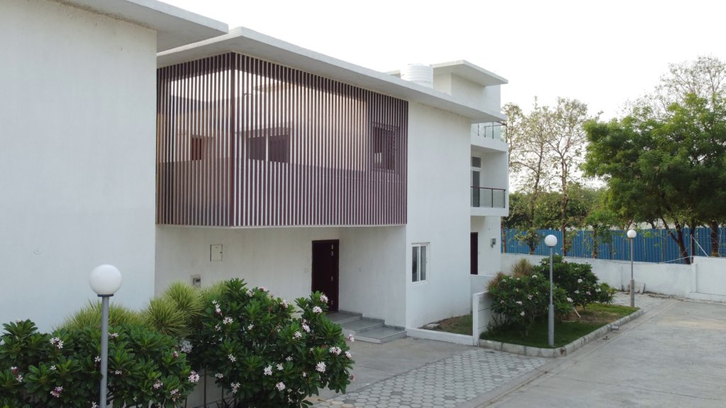 luxurious villas at mokila